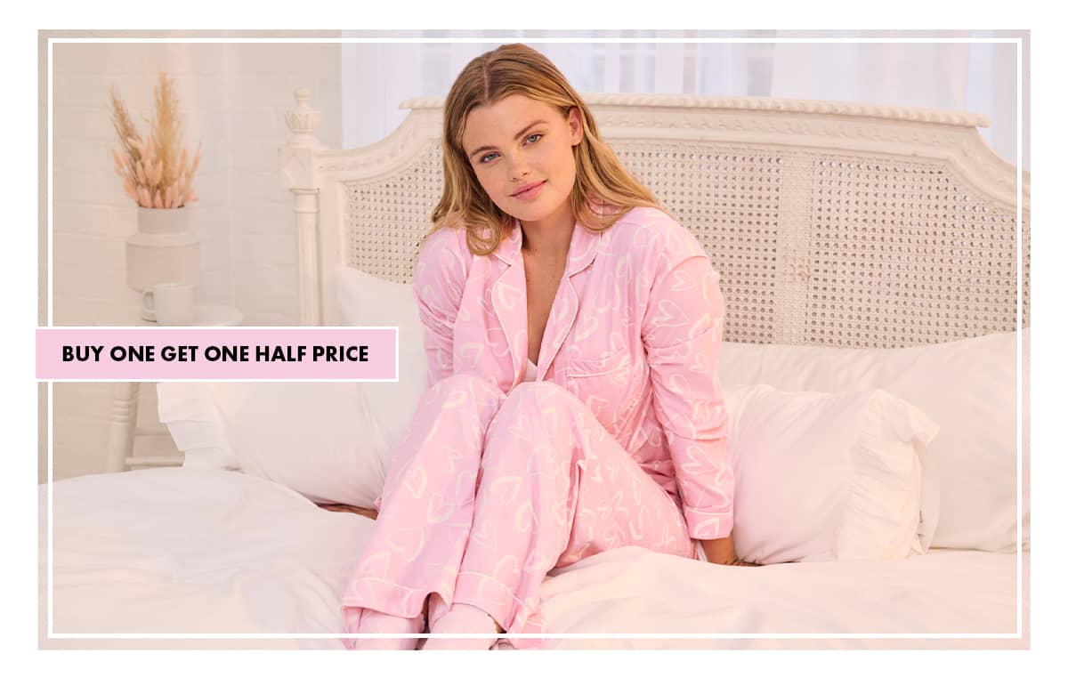 Heart pyjamas in a bag