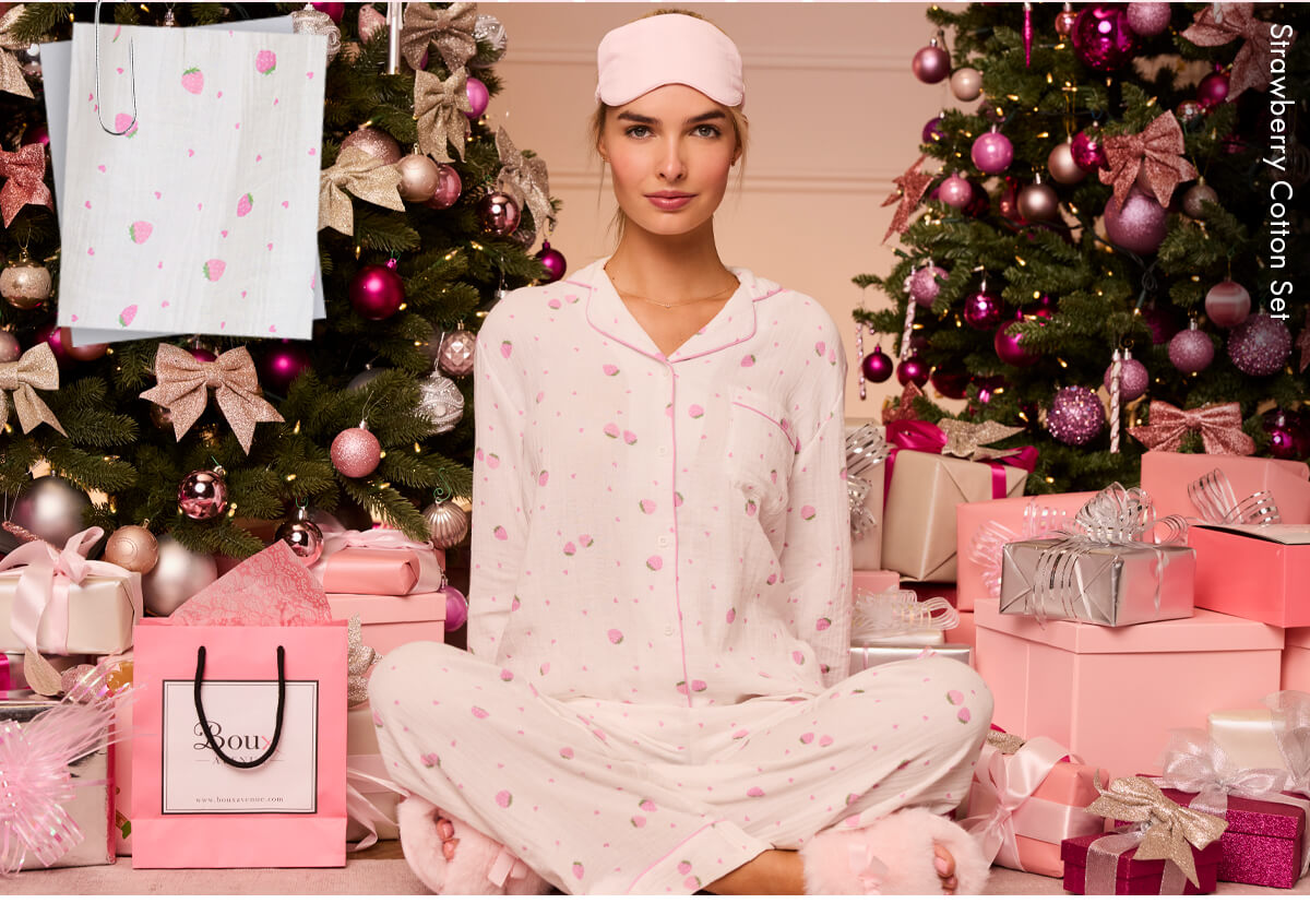 Strawberry cotton pyjama set