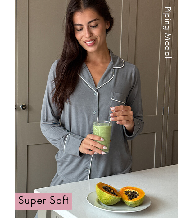 Piping modal pyjama set