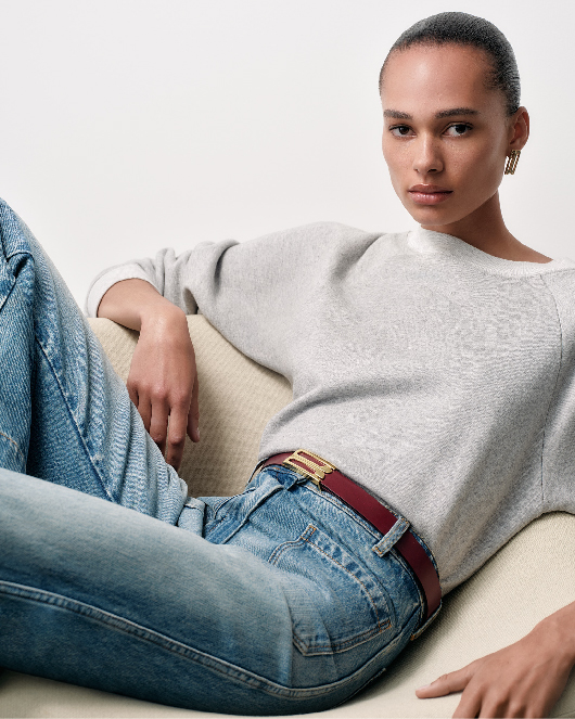 Women in grey sweatshirt 
