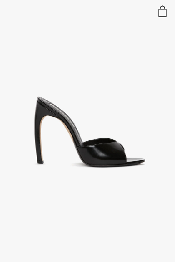 Black high heel 