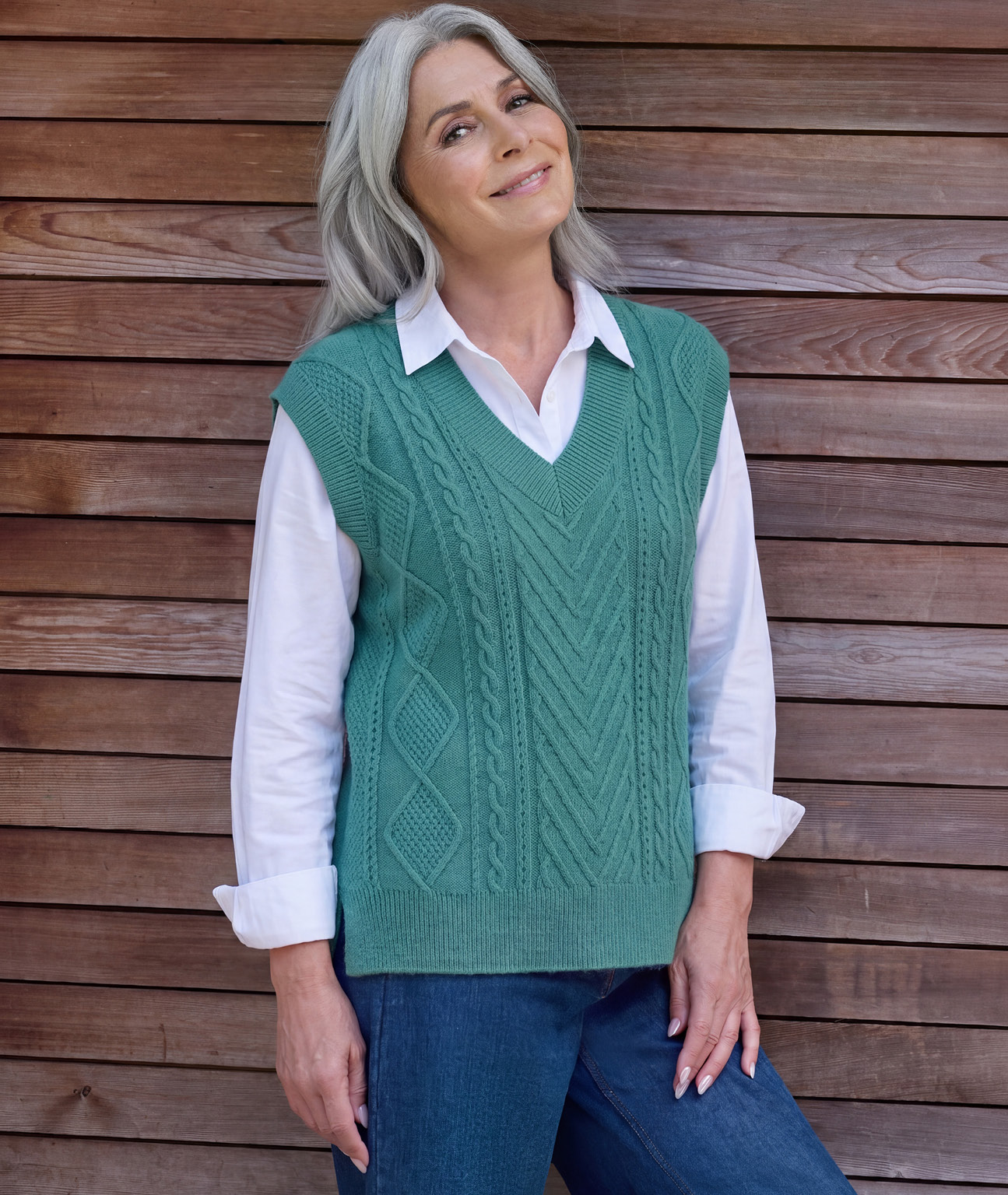 Cable V Neck Tank