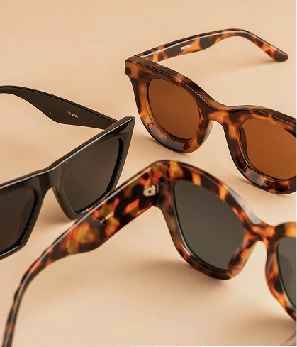 SUNGLASSES 
