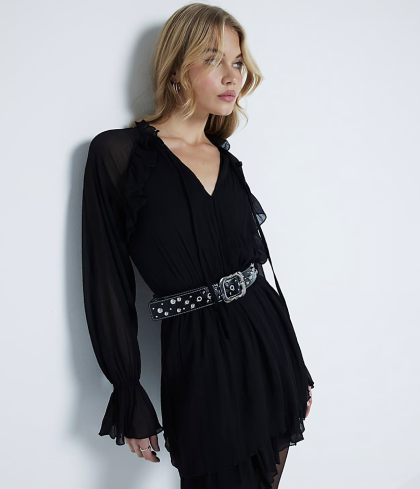 DRESSES
