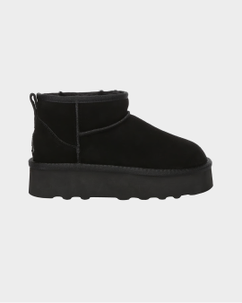 Black boots