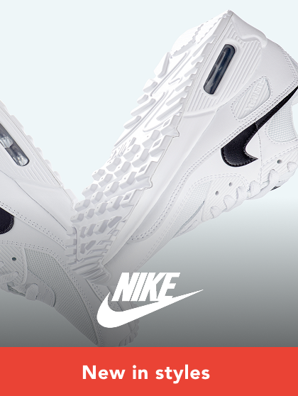 NIKE NEW IN
