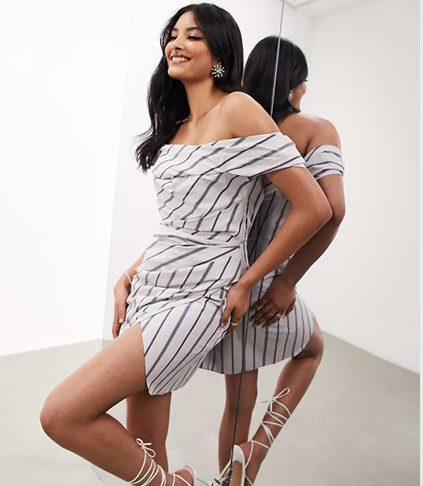 DRESSES