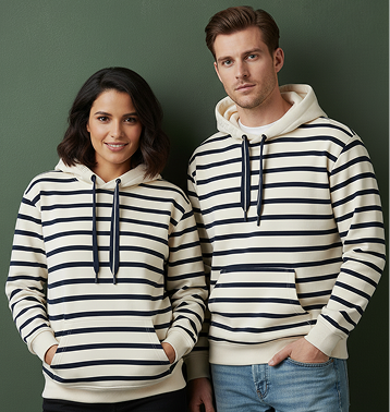 HOODIES & SWEATSHIRTS