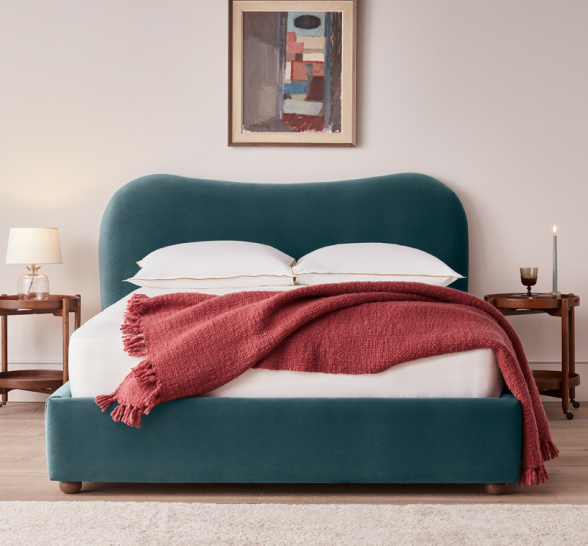 Monroe Bed