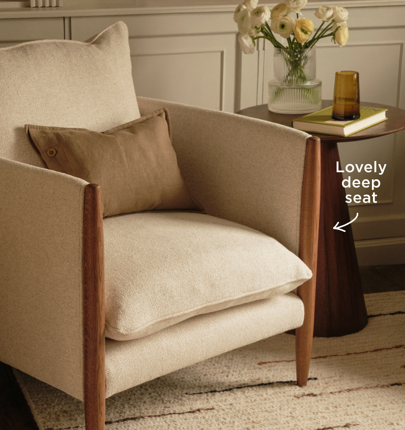 Lovely deep seat