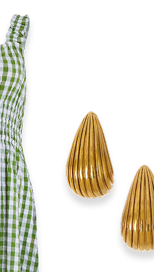 Ribbed Curve Drop Earrings