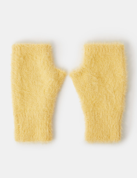Fuzzy gloves