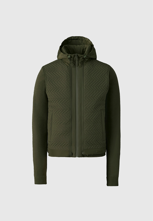 Discover BARRETT 3-in-1 Quilted Hybrid Light Jacket
