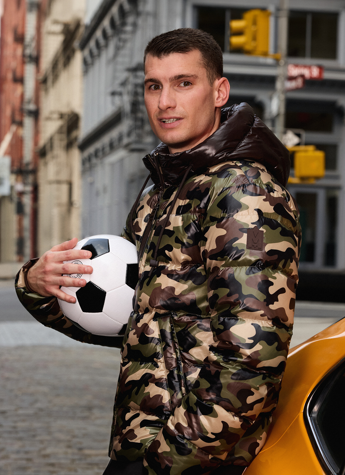 Discover Packable Jackets
