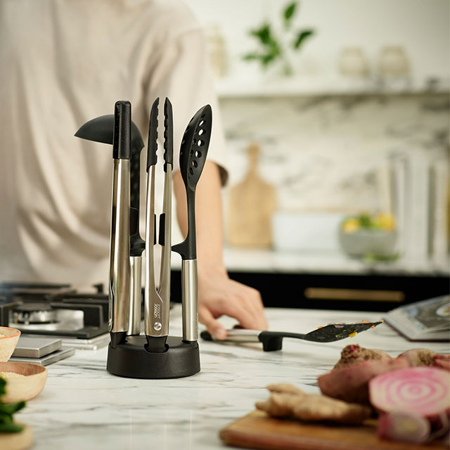 Elevate™ Fusion 5-piece Stainless-steel Utensil Set with Compact Stand