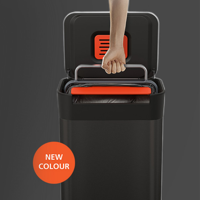 Titan 30L Black Trash Compactor