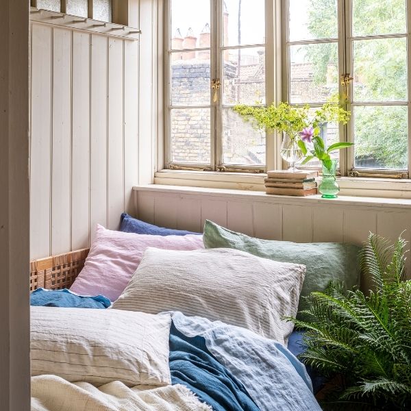 piglet in bed