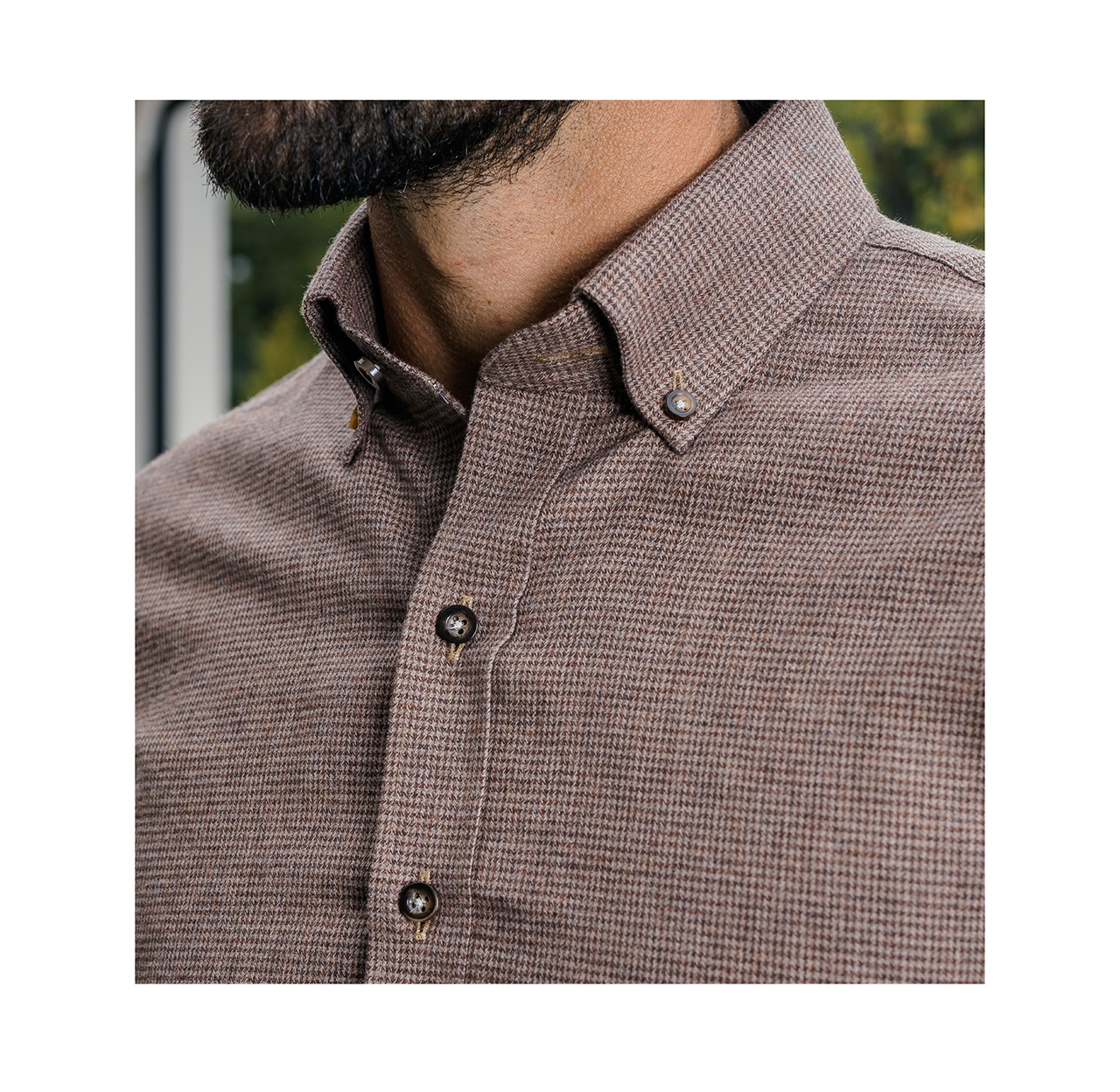 The Brown Conlon Houndstooth Collar